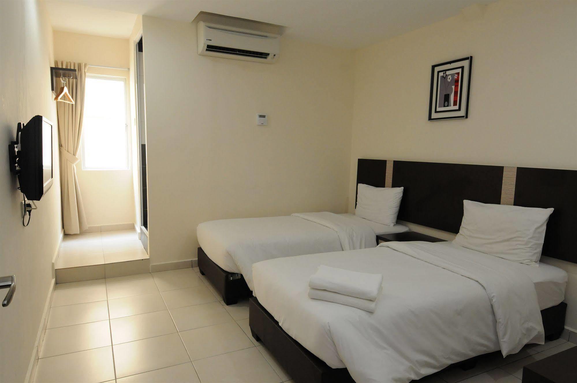 Nd Hotel Malacca Exterior foto